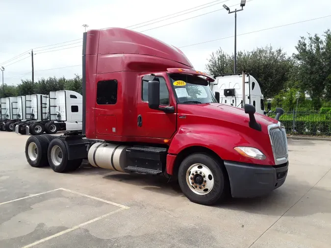 2018 NAVISTAR INTERNATIONAL LT625 SLPR CAB