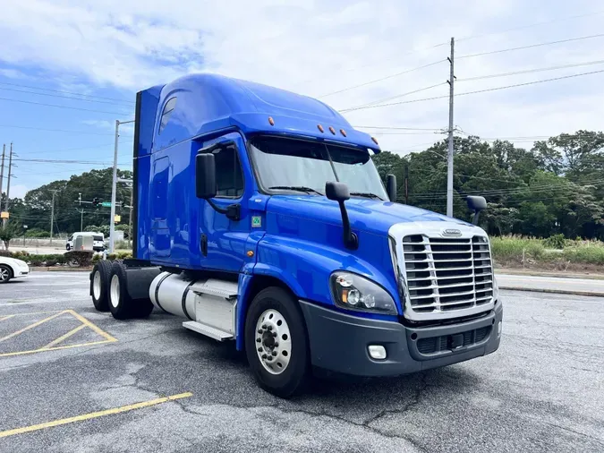 2020 Freightliner Cascadia