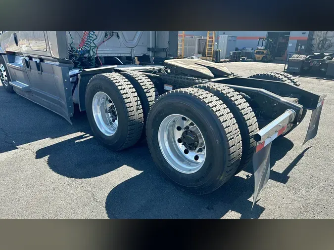 2023 Freightliner Cascadia