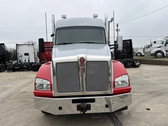 2019 Kenworth T880