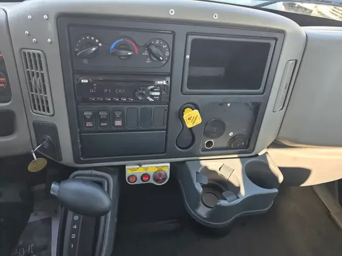 2019 NAVISTAR INTERNATIONAL 4300
