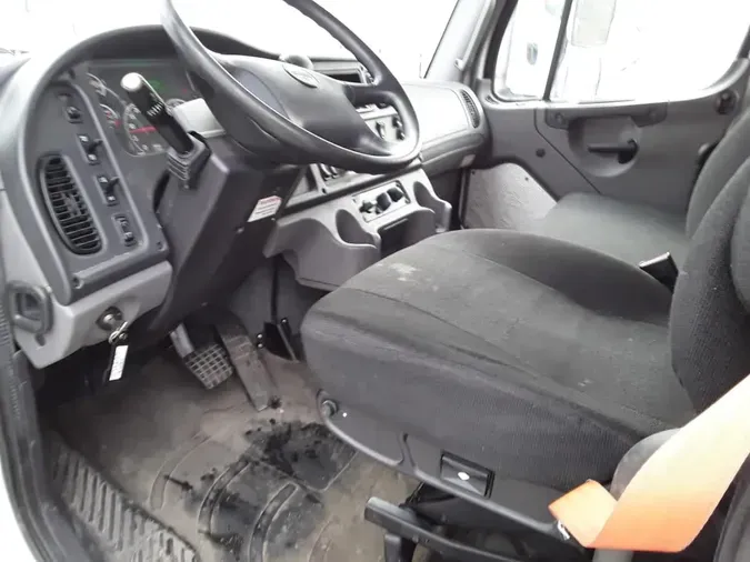 2019 FREIGHTLINER/MERCEDES M2 106821bfb314dbced0338cc3dadfebcd391