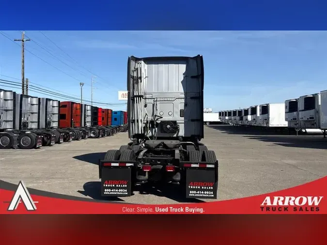 2022 INTERNATIONAL LT