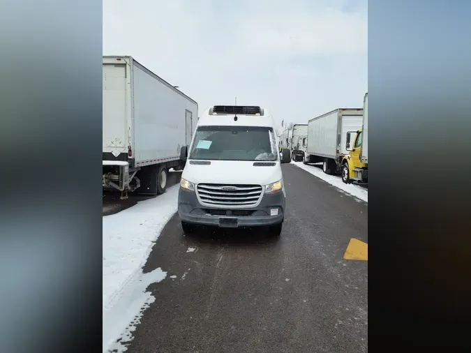 2019 MERCEDES-BENZ SPRINTER 35008229a694341de63f1f56ef40fb7a84ab