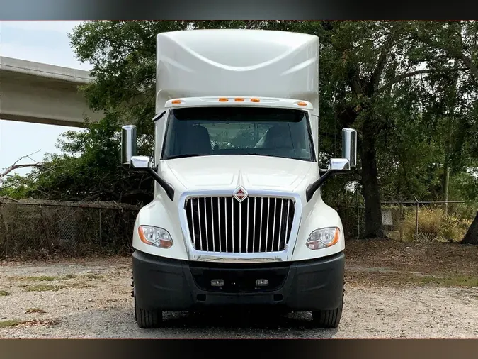 2022 INT LT625 4x2