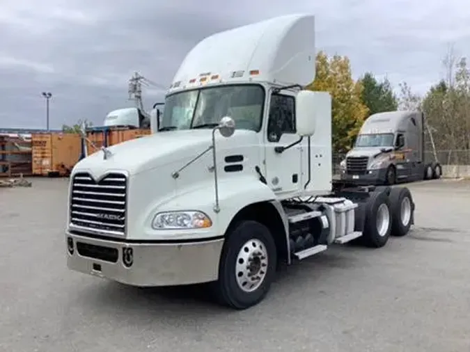 2018 Mack CXU (PINNACLE)