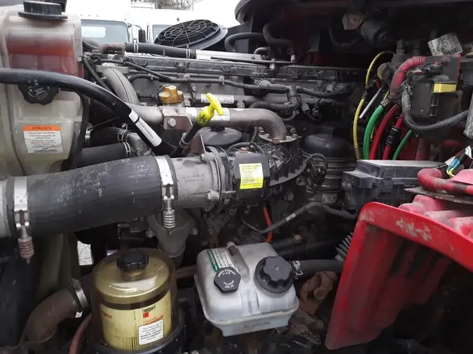 2018 FREIGHTLINER/MERCEDES M2-112