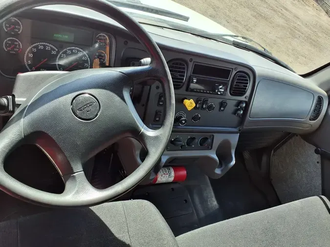 2019 FREIGHTLINER/MERCEDES M2 106