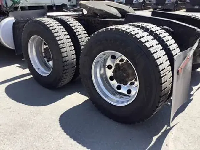 2019 Freightliner Cascadia