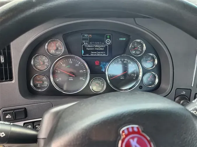 2022 KENWORTH T680