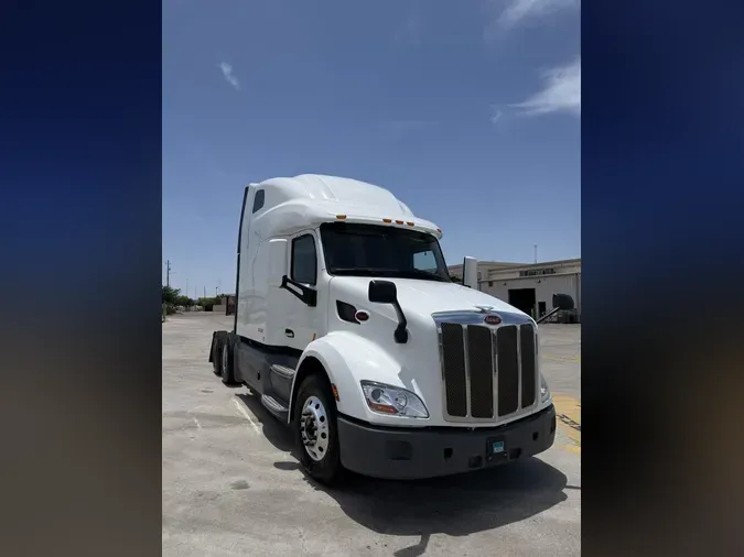 2021 Peterbilt 579