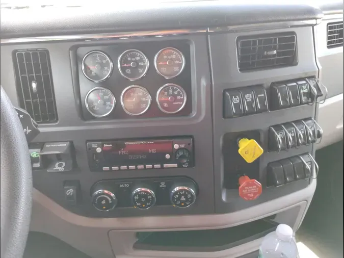 2023 Peterbilt 57982351d851dae38a7598d06af8d972bd6