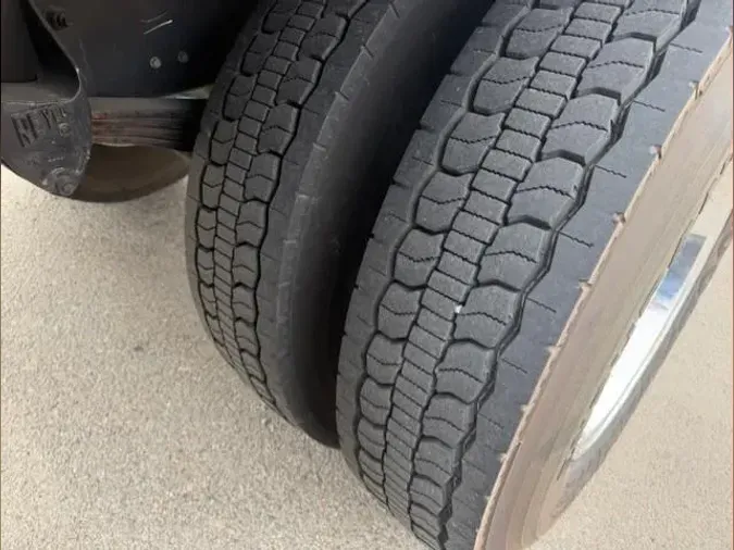 2021 Peterbilt 33082357e4cfcab4fab4db5c9a0e674785f