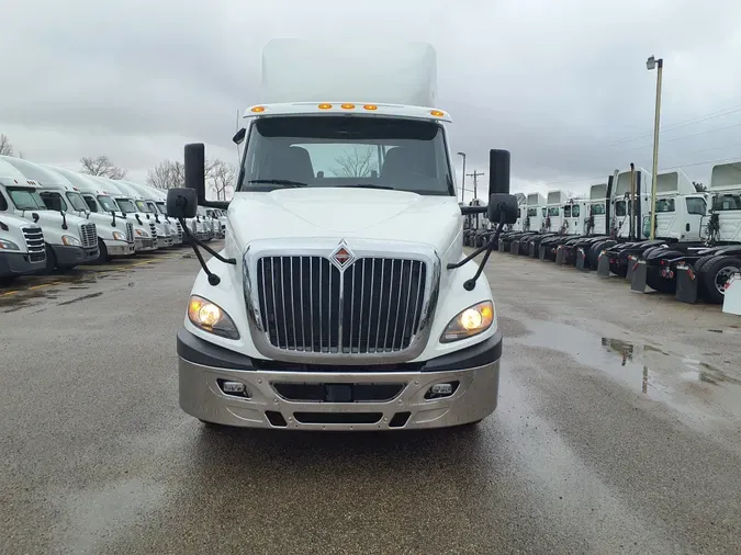 2019 NAVISTAR INTERNATIONAL RH613 DAYCAB S/A