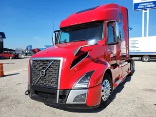 2019 VOLVO VNL64T760
