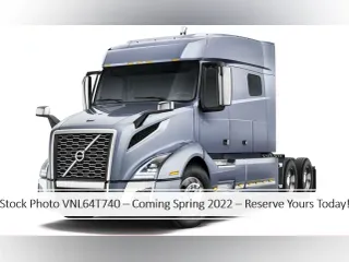 2023 VOLVO VNL64T740