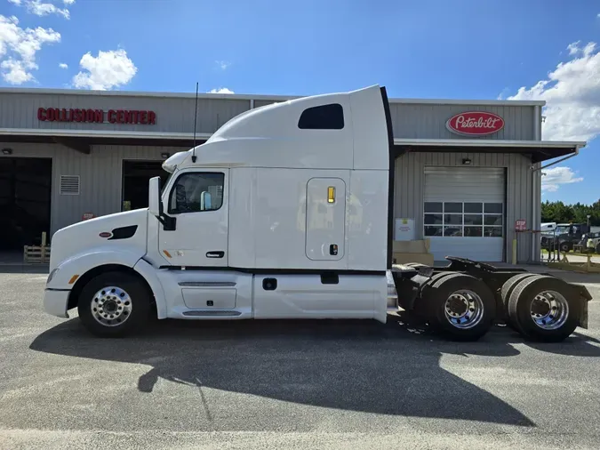 2022 Peterbilt 579