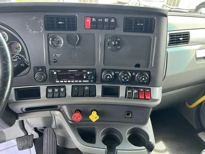 2021 Kenworth T680