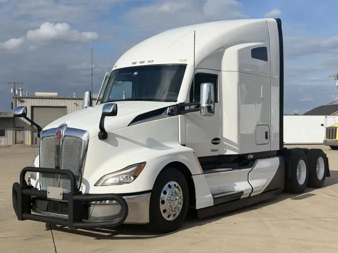 2024 Kenworth T680