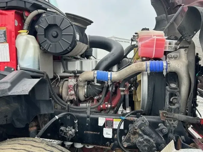 2017 MACK TRUCKS, INC. GU803