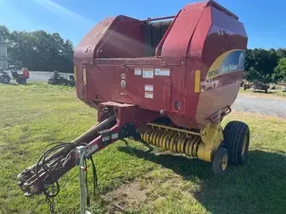 2009 New Holland BR7060