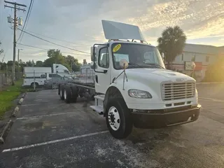 2019 FREIGHTLINER/MERCEDES M2 106