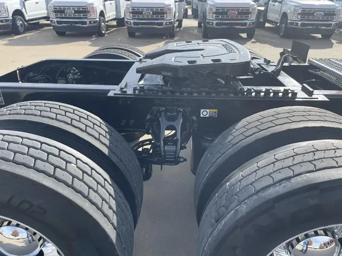 2023 Peterbilt 579824493f191104a6690b36b54eea2a6e4