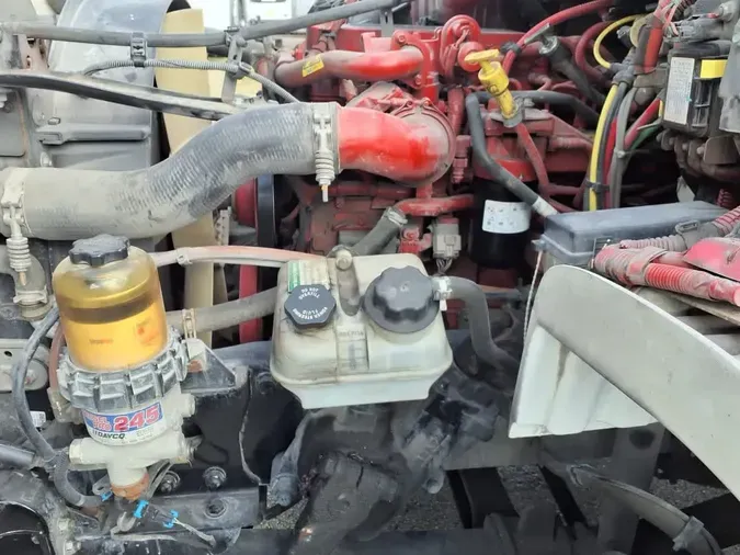 2019 FREIGHTLINER/MERCEDES M2 106