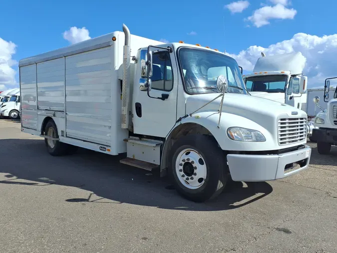 2017 FREIGHTLINER/MERCEDES M2 106