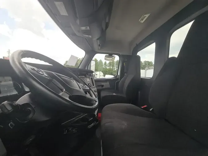 2019 FREIGHTLINER/MERCEDES NEW CASCADIA 116