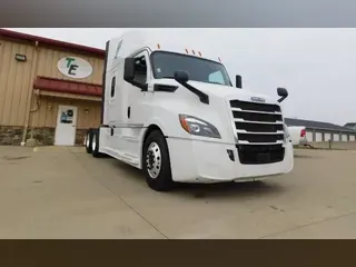 2019 Freightliner Cascadia
