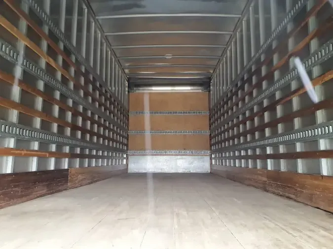 2019 FREIGHTLINER/MERCEDES M2 106