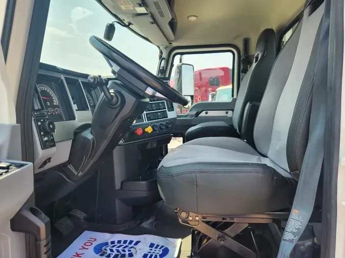 2021 MACK Anthem AN64T