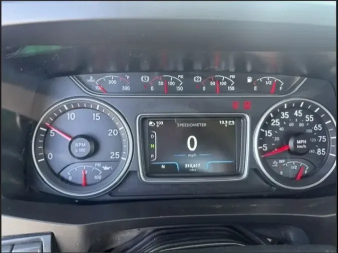 2019 NAVISTAR INTERNATIONAL RH613 DAYCAB S/A