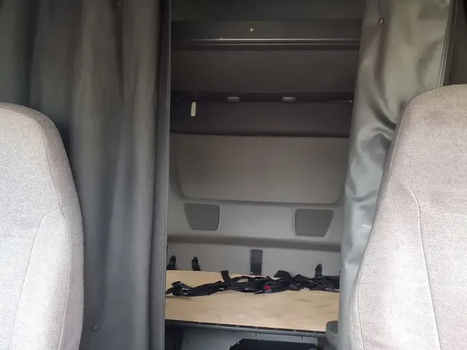 2020 NAVISTAR INTERNATIONAL LT625 SLPR CAB