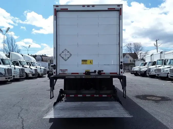 2019 FREIGHTLINER/MERCEDES M2 106
