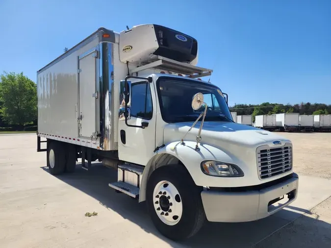 2017 FREIGHTLINER/MERCEDES M2 10682679e68ff298c26207494f9b371ce78