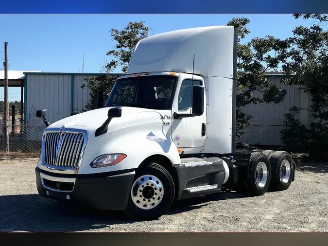 2021 INT LT625 6x48267d3ca8a89e63b981663d3364abffe