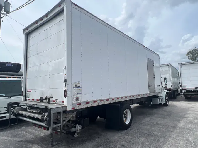 2019 FREIGHTLINER/MERCEDES M2 106