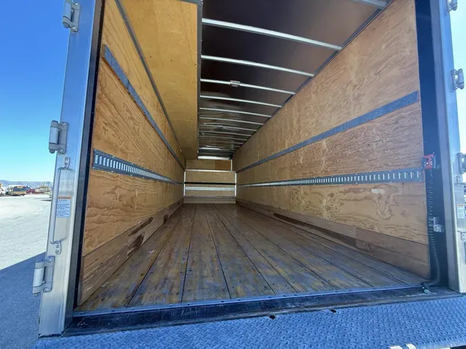 2018 International 4300