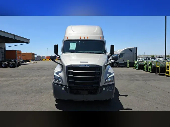 2023 Freightliner Cascadia