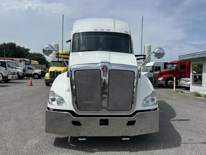2021 Kenworth T680