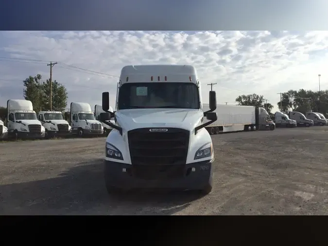 2022 Freightliner Cascadia 12682759076623db792f3c27cf06f168dc2