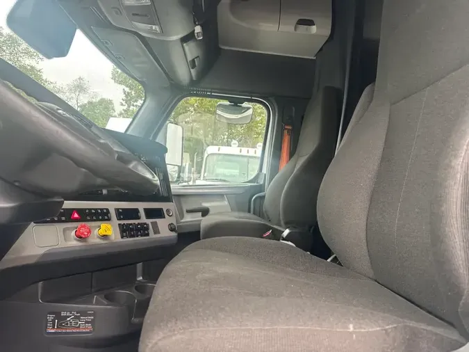 2021 FREIGHTLINER/MERCEDES NEW CASCADIA PX12664