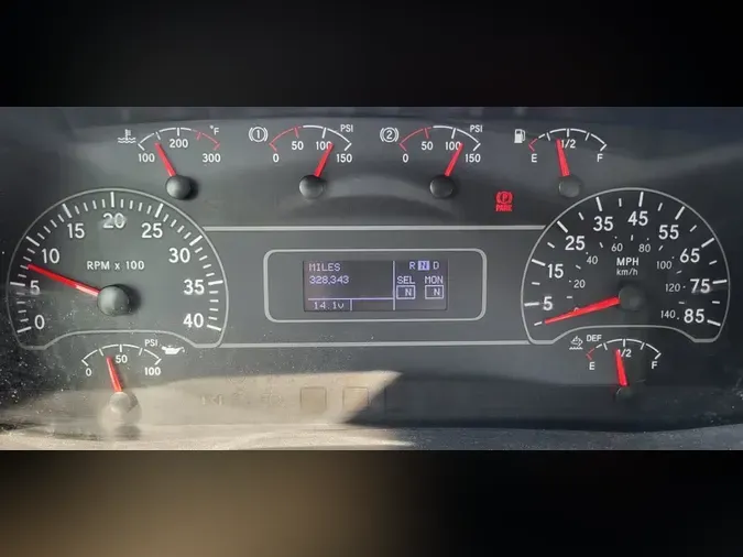 2020 NAVISTAR INTERNATIONAL MV607 (4X2)