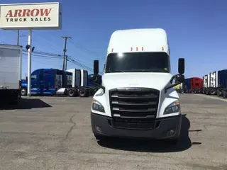 2020 FREIGHTLINER CA126