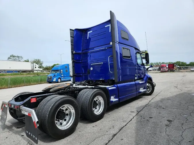 2023 VOLVO VNL64T8608280969ea1e05ba21e7e3881ffdc7e7c