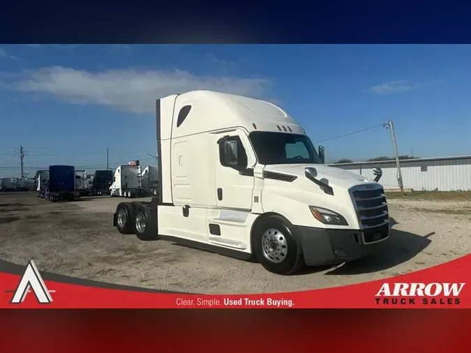 2021 FREIGHTLINER CA126