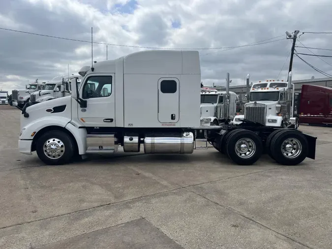 2021 Peterbilt 579