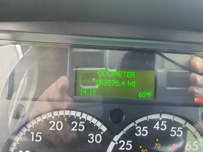 2020 FREIGHTLINER/MERCEDES M2 106